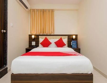 Hotel Amfahh Bombay Esterno foto